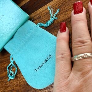 Tiffany & Co. PLATINUM 5 DIAMONDS etoile eternity ring Band with 5 Diamonds